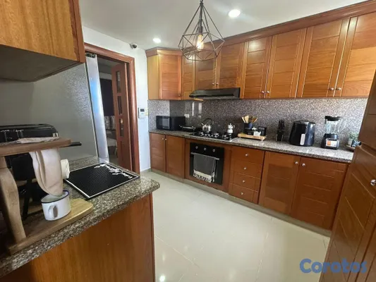 apartamentos - En Alquiler Apartamento amueblado en Evaristo Morales 8