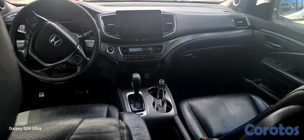 jeepetas y camionetas - Vendo Honda Ridgelina 2017. 7