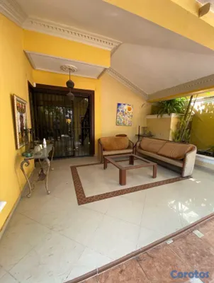 casas - CASA EN VENTA EN AV. LOS BEISBOLISTAS  4
