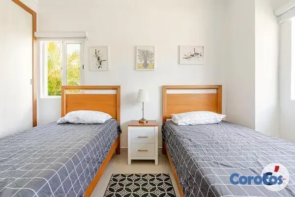 casas - Casa amueblada de tres dormitorios y con paneles s 19