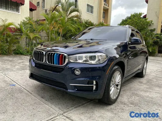 jeepetas y camionetas - 2017 bmw x5 xDrive35i  $22,000 como nueva 2