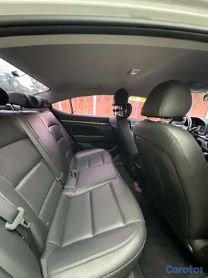 carros - HYUNDAI AVANTE 2018 NUEVO 6