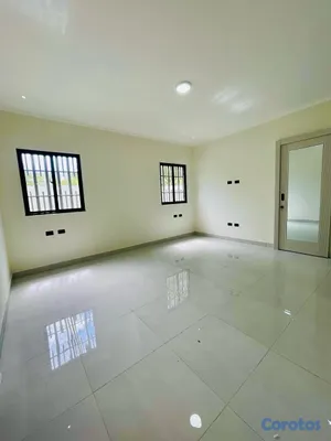 casas vacacionales y villas - CASA FAMILIAR EN VENTA EN LA ROMANA, EN UN RESIDENCIAL EXCLUSIVO 
 9