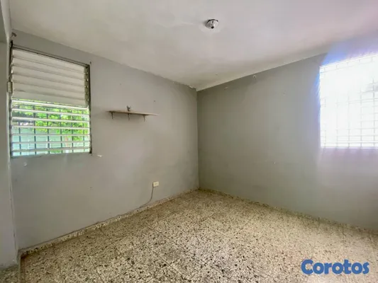 casas - Casa en alquiler para uso comercial en Las Pradera 11