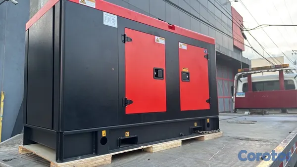 otros electronicos - Planta eléctrica 25KW silenciosa 110/220V cerrada con transfer automático1800rpm 3