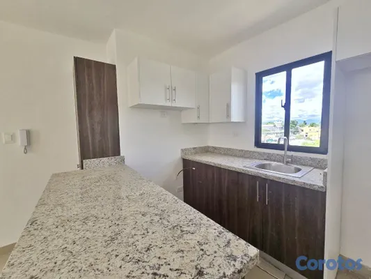 apartamentos - Apartamento Pantoja en Venta 4to piso con Terraza  4
