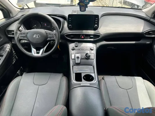jeepetas y camionetas - Hyundai Santa Fe SE 2022  5