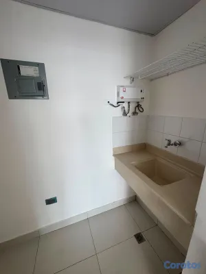 apartamentos - alquiló renacimiento piso 6 dos habitaciones 2.5 baños parqueo techado balcón  6