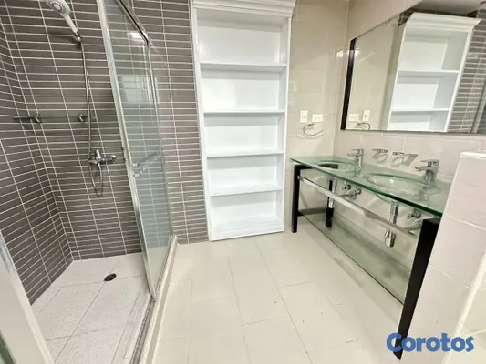 apartamentos - Apartamento en venta con balcón tipo terraza en L 3