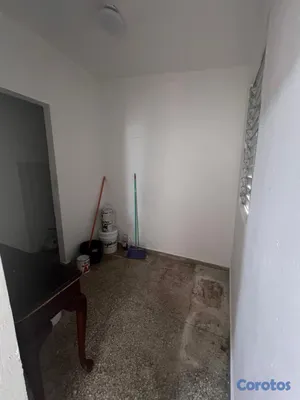 casas - Local comercial en Mirador Sur con oficinas, almac 7