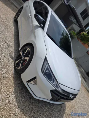 carros - HYUNDAI AVANTE 2019 BLANCO GASOLINA 13