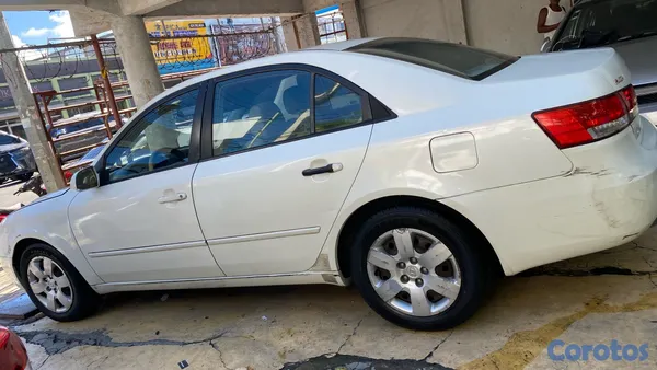carros - Hyundai n20 11