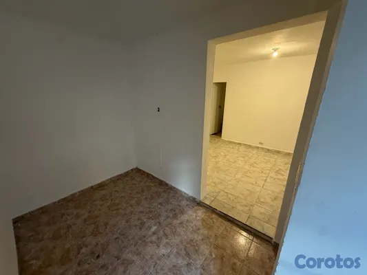 oficinas y locales comerciales - en Sector Renacimiento, Ideal para oficina, call center, alamcen  2