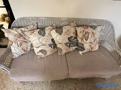 ¡Juego de muebles de ratán en venta!