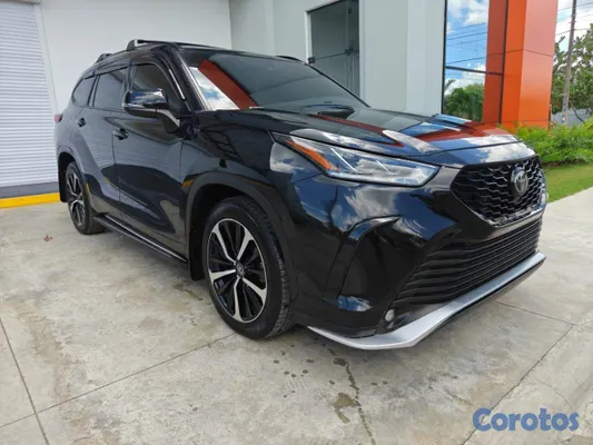 jeepetas y camionetas - Toyota higlander xls 2021 4