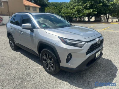 Toyota Rav4 2024 Híbrido XLE full 4x4