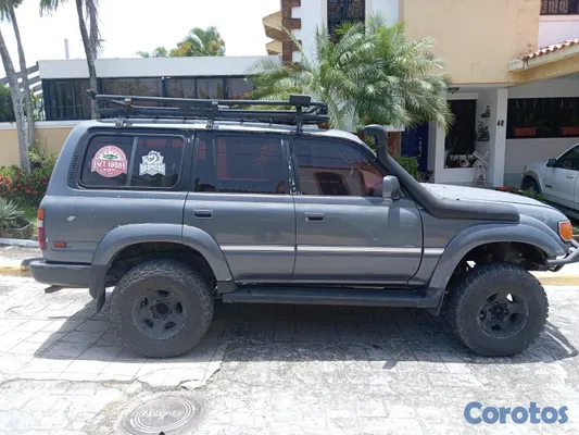 jeepetas y camionetas - Toyota Land Cruiser 1991 4x4 | Motor 3F | Gomas 33” | Full equipada 4