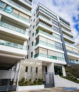Penthouse , Los Cacicazgos