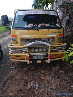 camiones y vehiculos pesados - Camión Daihatsu 96 5