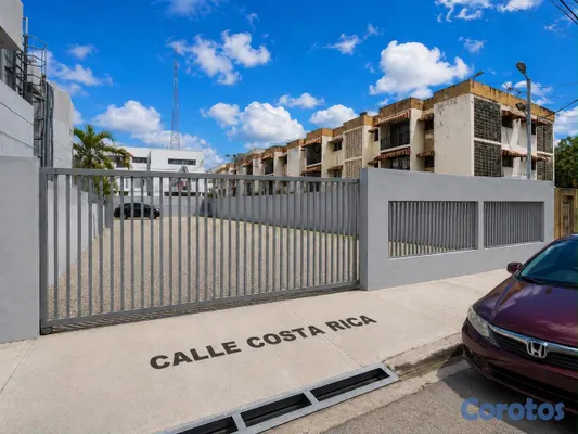 solares y terrenos - TERRENO EN VENTA ENSANCHE OZAMA 4
