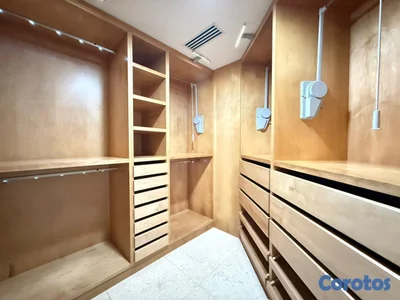 Apartamento en la Av Anacaona