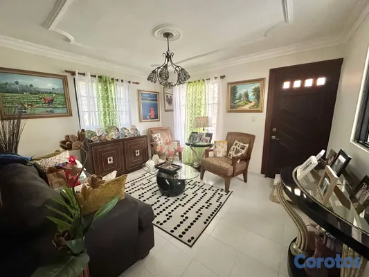 casas - Casa de Dos Niveles en Residencial Las Colinas de  16