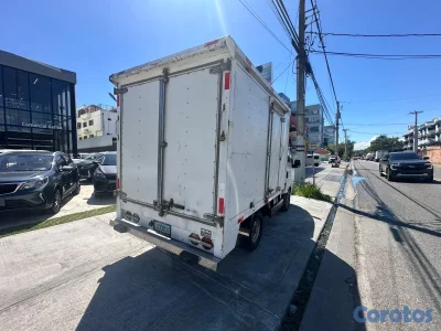 camión nuevo de la casa mantenimiento al día solo interesado escriban 