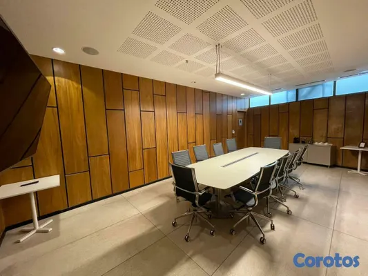 oficinas y locales comerciales - Local en alquiler en torre corporativa ubicada en Piantini 10