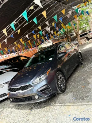 carros - Kia Forte LXS 2020 9