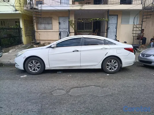 carros - HYUNDAI Y20 2015 EN VENTA  4