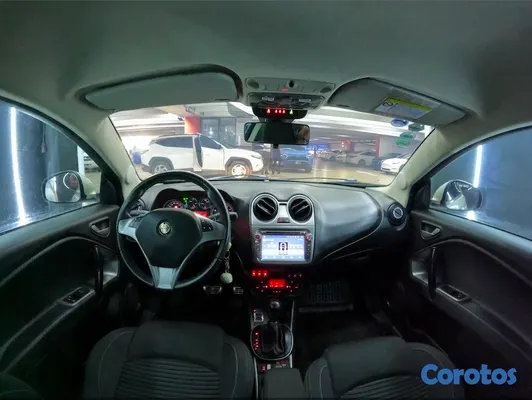 carros - Alfa Romeo Mito Quadrifoglio  Sportiva 5