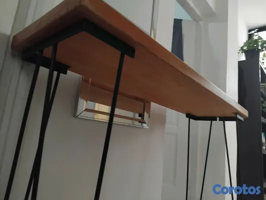 decoración y accesorios - Repisa de madera con patas de hierro.
 7