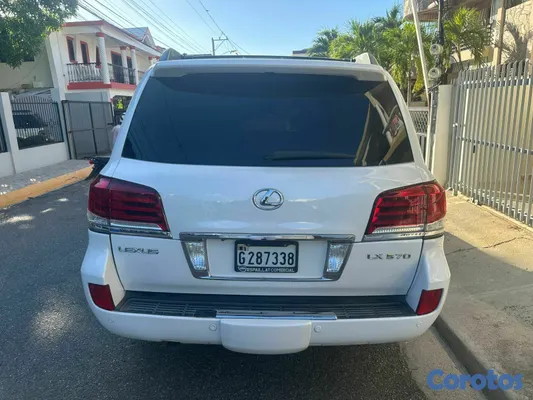 jeepetas y camionetas - lexus LX 570 2011 9