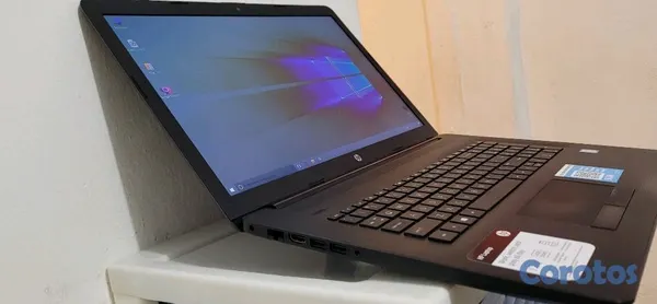 computadoras y laptops - laptop hp Touch negra 17 Pulg A10 Ram 8gb ddr4 Disco SSD SOLIDO HDMI  2