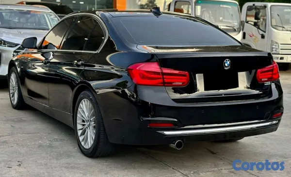 carros - BMW SERIE 3 318i 2017 ✅️ Como nuevo 5