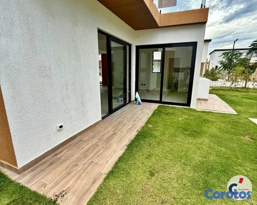 casas - Moderna Villa Nueva de 3 Habitaciones con Piscina  13