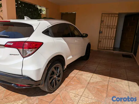 jeepetas y camionetas - Honda hrv 2022 7