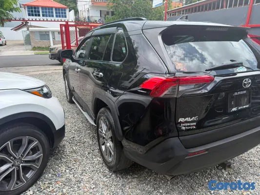 jeepetas y camionetas - toyota rav4 2020 10
