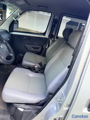 jeepetas y camionetas - Toyota town ace 2015 11