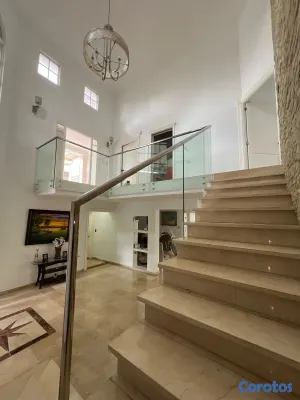 casas - Luxury and Comfort in Los Ríos, For sale  16