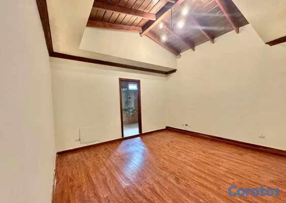 casas - Casa 2do Piso para Oficinas en alquiler de 3 habit 9