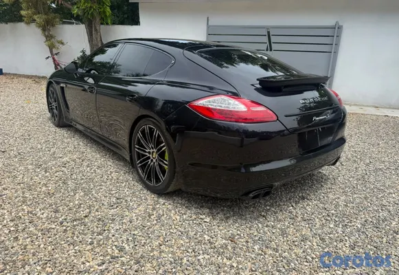 carros - porsche panamera 2010 3