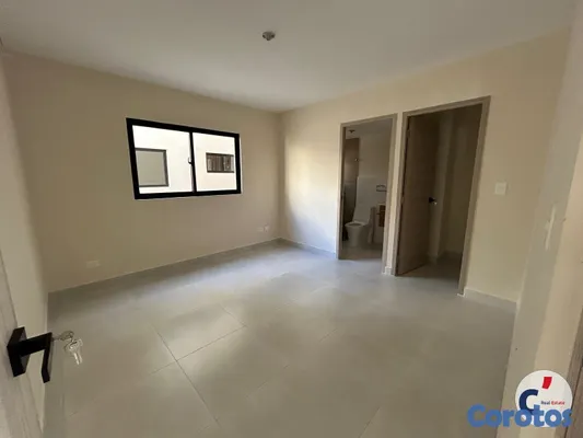 apartamentos - Se alquila apartamento vacío a estrenar en Punta C 8