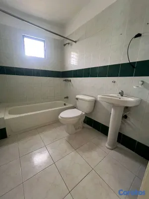 apartamentos - Apartamento en venta en Colinas de los rios 3H, 2B, 1P, 3re nivel 8