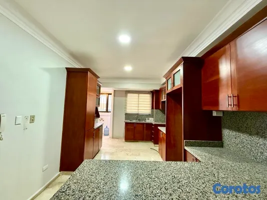 apartamentos - los Casicasgos próx al hotel Dominican fiesta piso 5 de 3 hab con baños  6