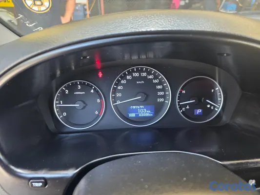 jeepetas y camionetas - HYUNDAI GRAND STAREX 2021 RECIEN IMPORTADA ESTA EN 5