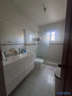 apartamentos - Apto en Venta 4to Nivel 
4to Nivel RD$ 12,500 9