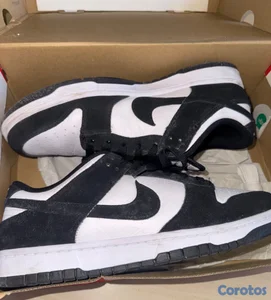 Tenis Nike originales seminuevos, en combinación c