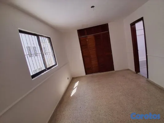 casas - Casa de dos niveles en venta en El Millon 8