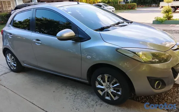 carros - Mazda demio 2013 2